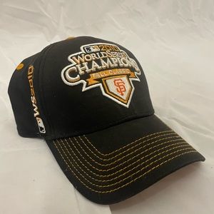 San Francisco Giants 2010 World Series Champions New Era 39Thirty Hat OSFA